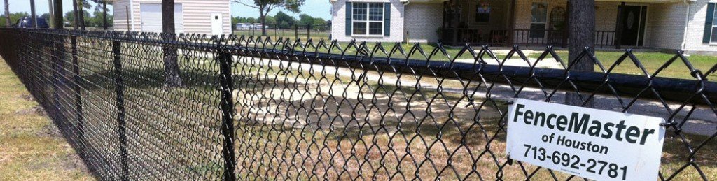 Residential Vinyl Chain Link Fencing